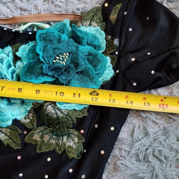 NWOT Ballroom gown, size M - Picture 8 of 11